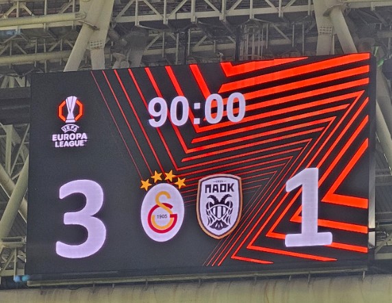 A început Europa League în noul FORMAT! Eșec pentru Răzvan Lucescu la Istanbul. Rezultatele de miercuri seara