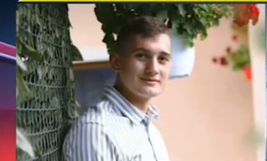 Indivizii care au JEFUIT un tânăr, imediat după ce a murit într-un accident de mașină, au fost găsiți