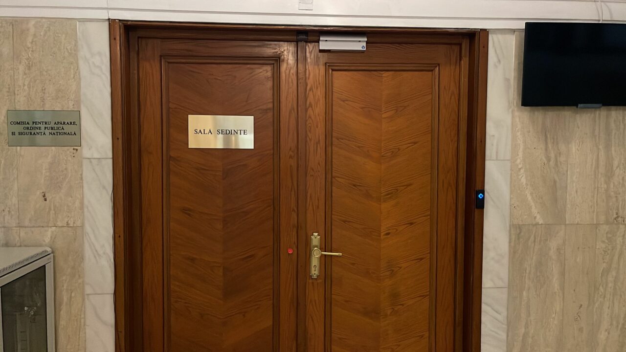 Ședință cu ușa închisă pentru livrarea sistemului PATRIOT, după votul din Senat / Legea merge la vot în plenul Camerei Deputaților