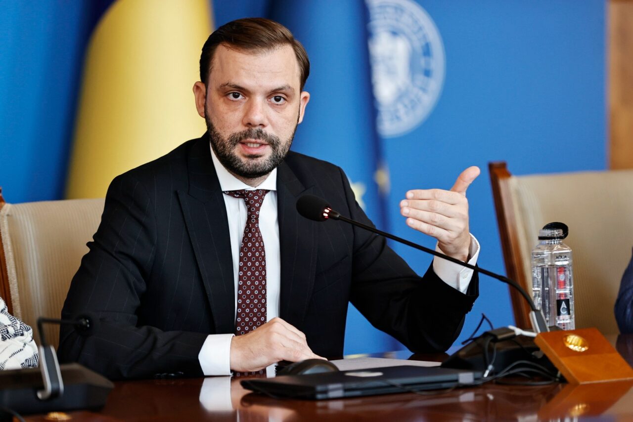 Mihai PRECUP: Parteneriatele public-private pot dezvolta oraşele din România