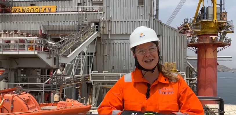 Conducerea OMV Petrom, mesaj de pe gigantica platformă care va fora în Marea Neagră. „Proiectul Neptun Deep avansează în grafic și în siguranță”