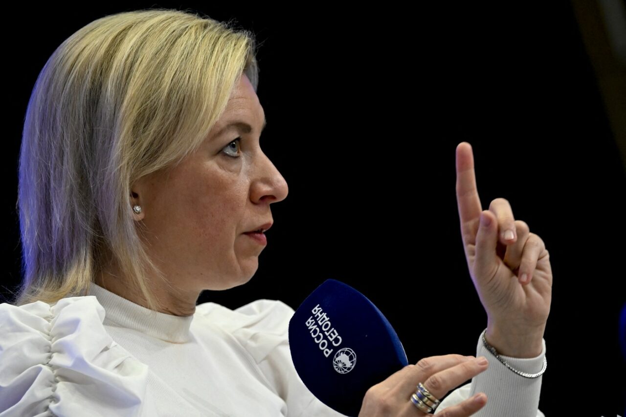 Rusia anunță represalii ca răspuns la acuzațiile americane împotriva directorilor media ruși și RT