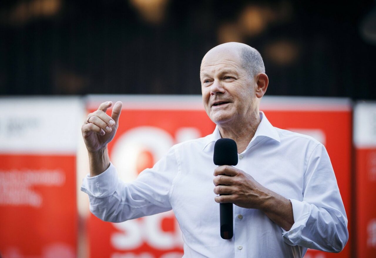 Olaf Scholz, îngrijorat de rezultatele alegerilor din Turingia și Saxonia. Premierul german propune un „scut” împotriva forțelor de extremă dreapta