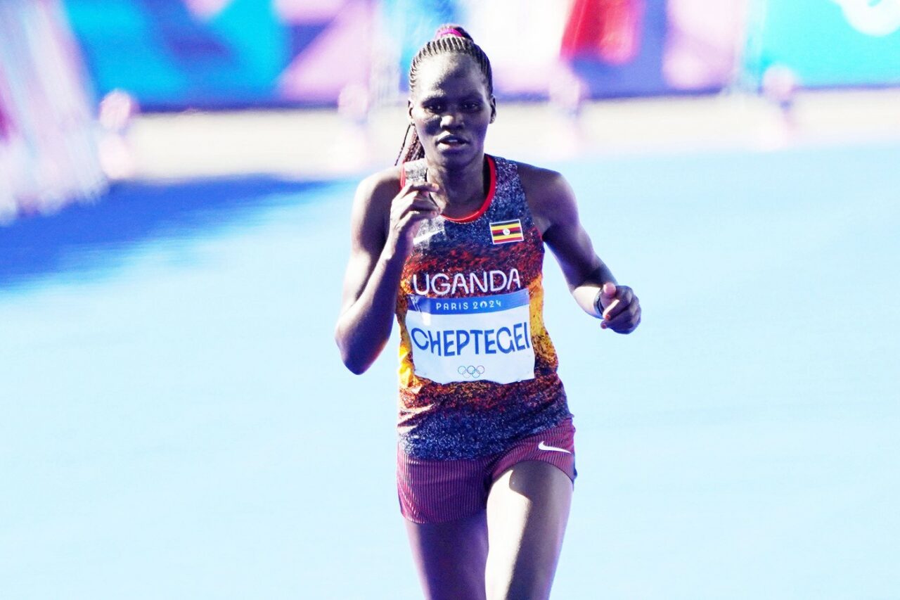 O maratonistă olimpică din Uganda a fost INCENDIATĂ de partener. Cazul a ȘOCAT autoritățile din două țări