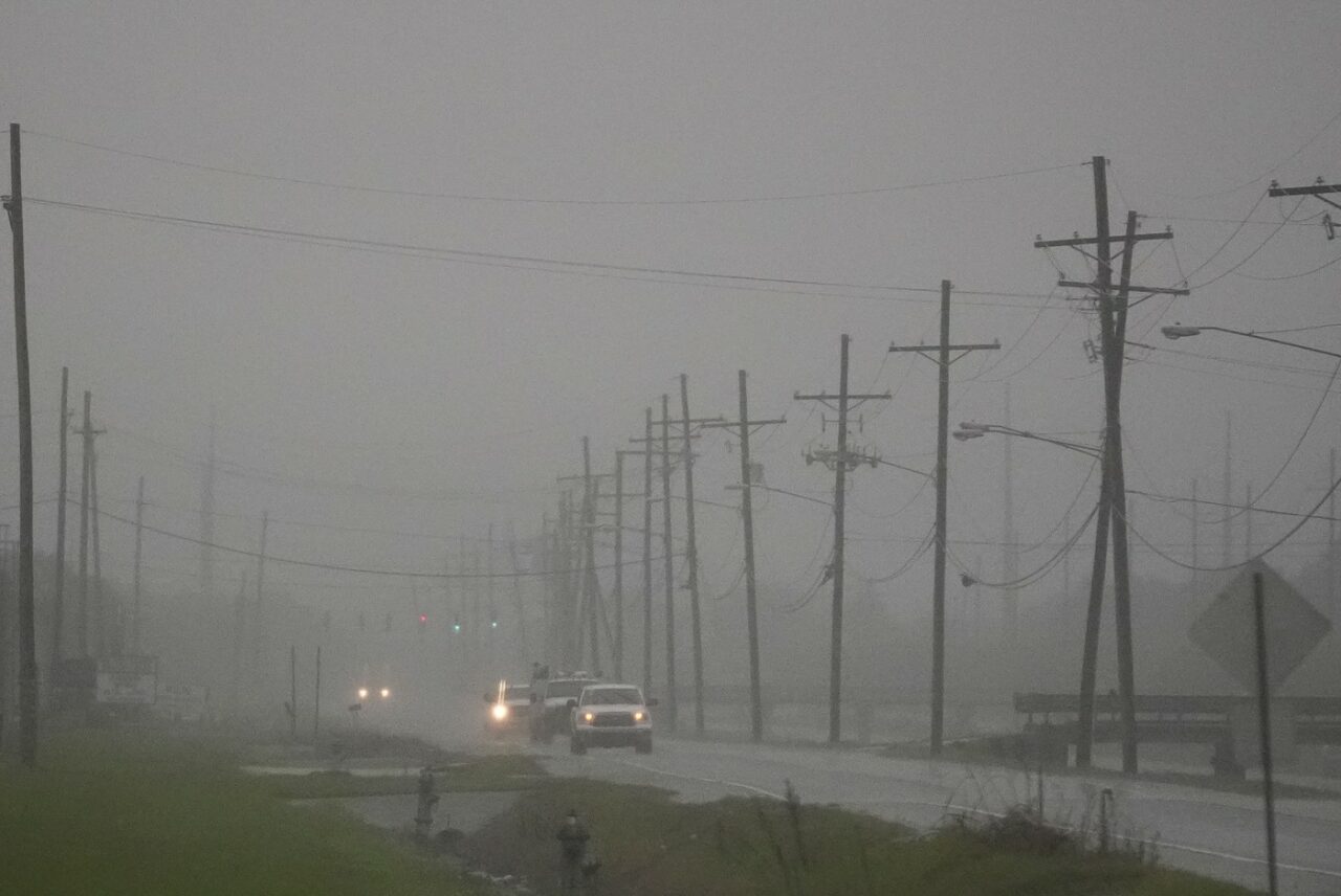 La 19 ani după uraganul Katrina, Louisiana este lovită de Francine