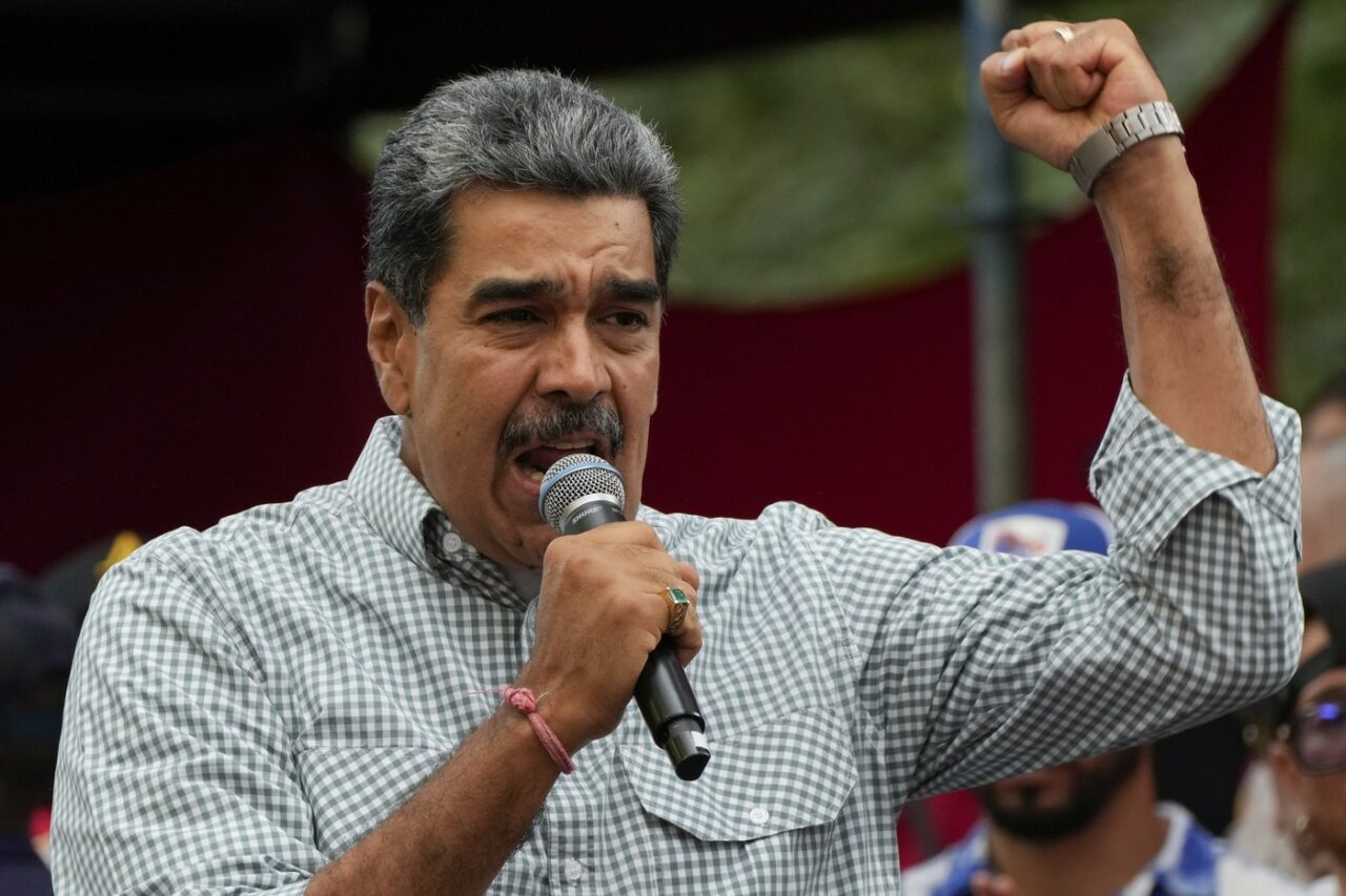 Șase cetățeni străini arestați în Venezuela, acuzați că fuseseră trimiși de CIA să îl asasineze pe Nicolas Maduro