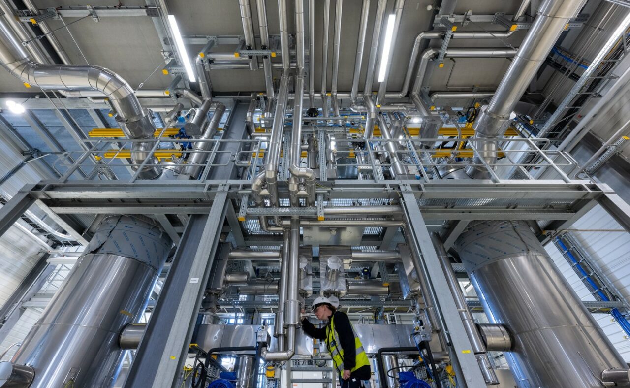 Germania creează un FOND SPECIAL pentru încurajarea investițiilor în materii prime, în efortul de reducere a dependenței de China