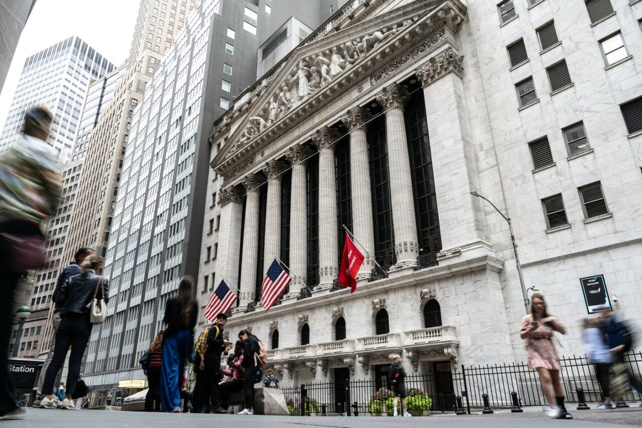 Fed REDUCE semnificativ nivelul dobânzilor în SUA /„Inflația se îndreaptă constant spre obiectiv”