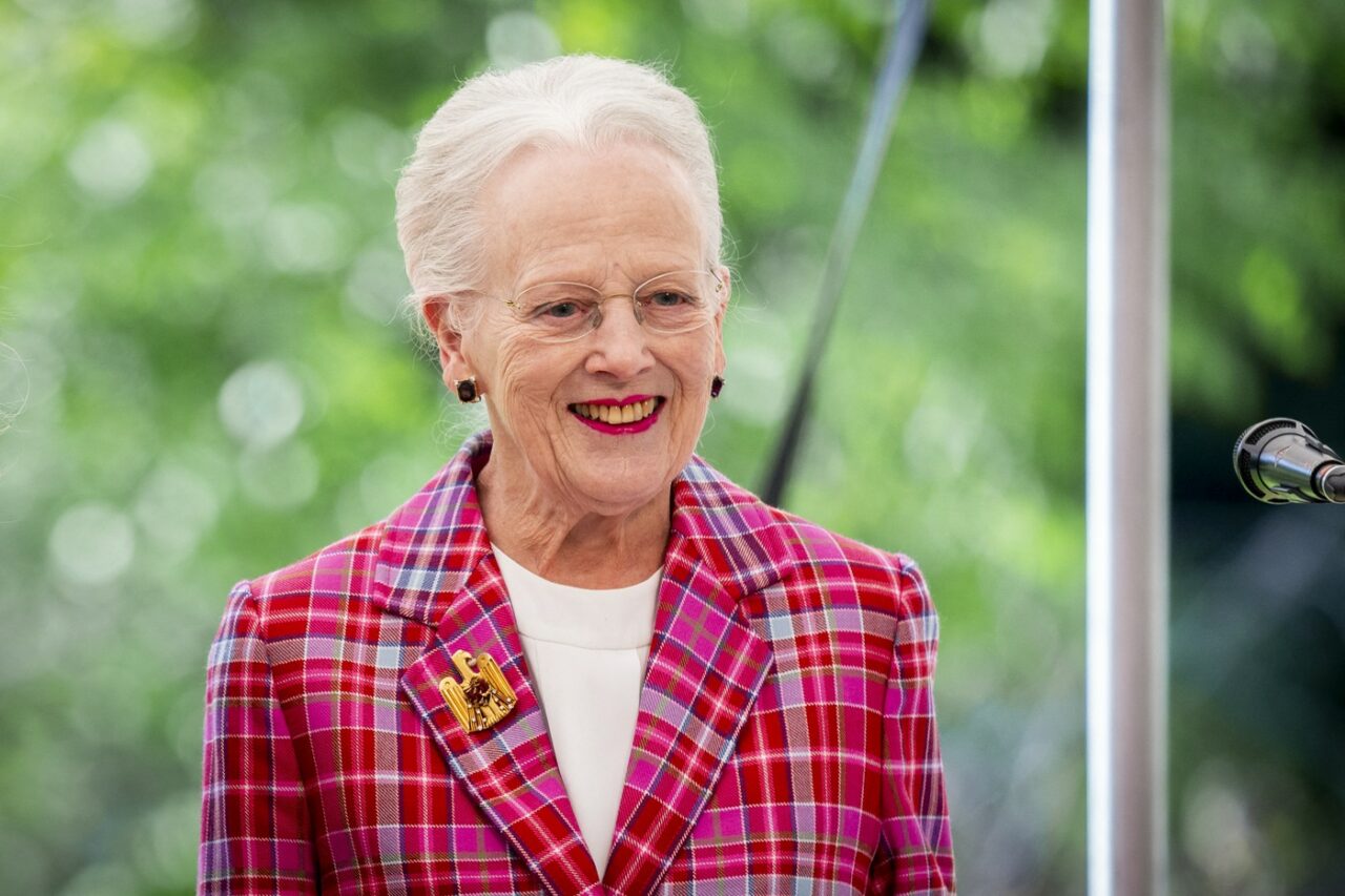 Regina Margrethe a II-a a Danemarcei, INTERNATĂ în spital, după ce a căzut în palatul ei de vară