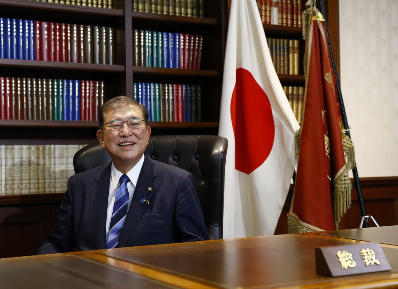 Japonia propune formarea unei ALIANȚE asiatice precum NATO. Statele Unite resping ideea