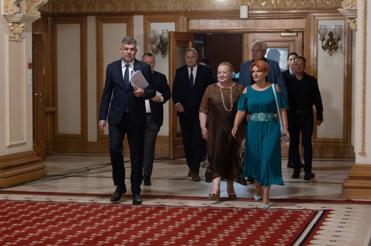 PSD decide luni dacă sprijină proiectul PNL, privind intrarea lui Klaus Iohannis în Senat