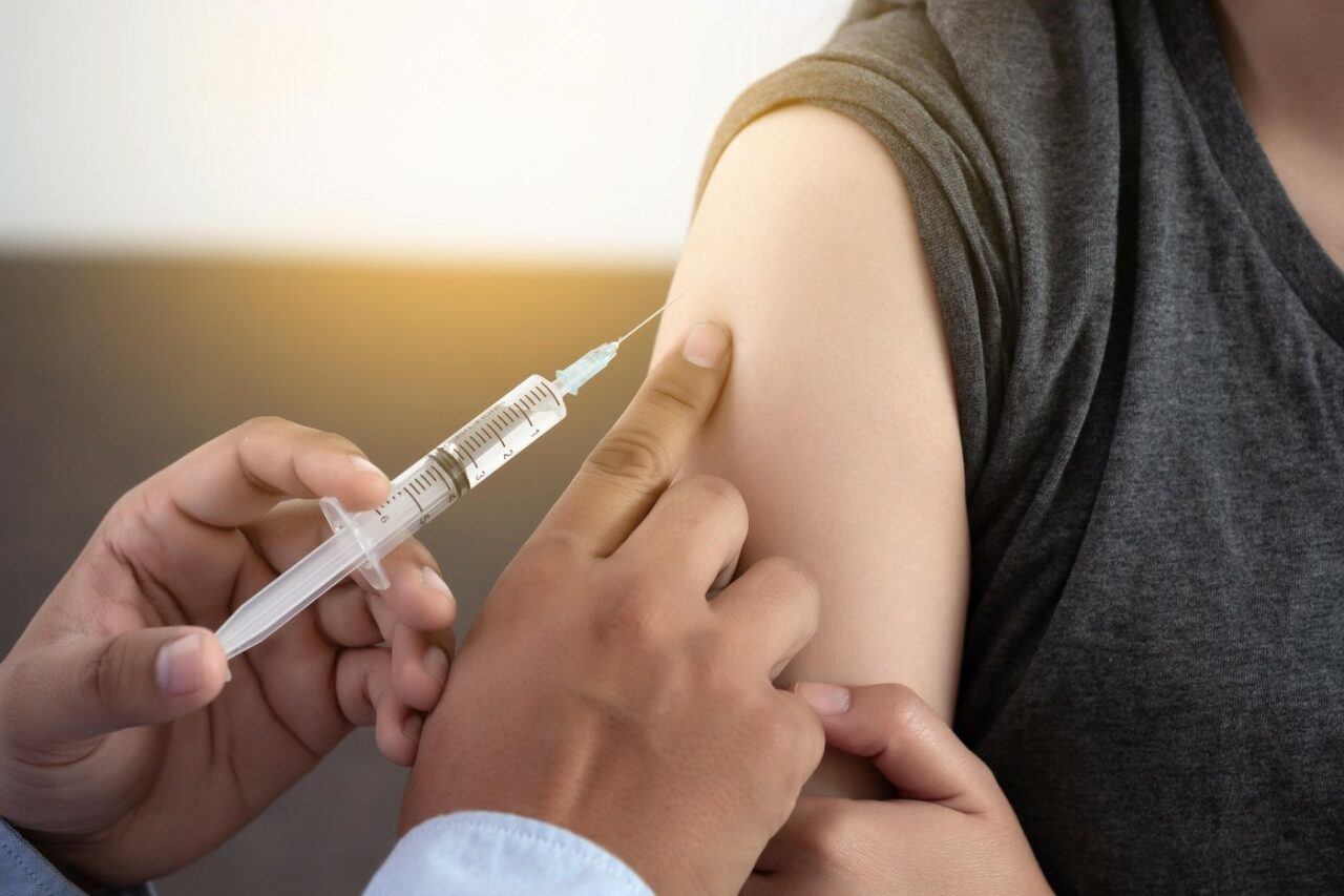BOALA care ucide şase femei pe zi în România. Avem cea mai ridicată rată de incidență din UE și cea mai mică rată a vaccinarii