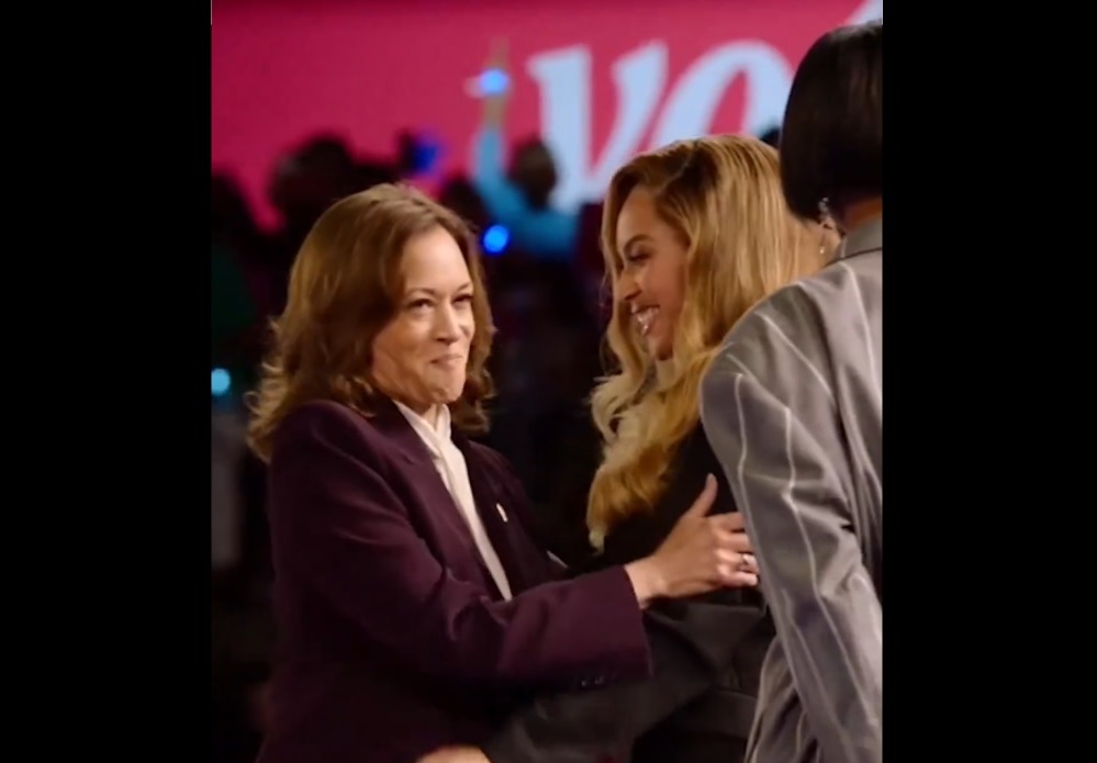 Beyoncé, alături de Kamala Harris la mitingul din Texas. „Libertatea ta este dreptul tău dat de Dumnezeu, dreptul tău ca om”