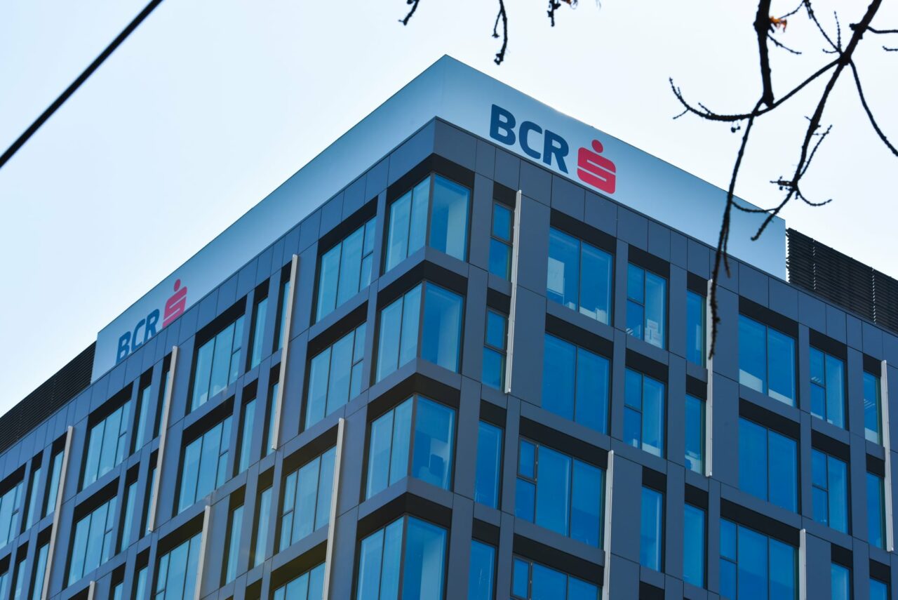 Românii care vor primi BANII pentru Cupon 3 la obligațiuni. Valoarea dobânzii este de 25.000 de lei