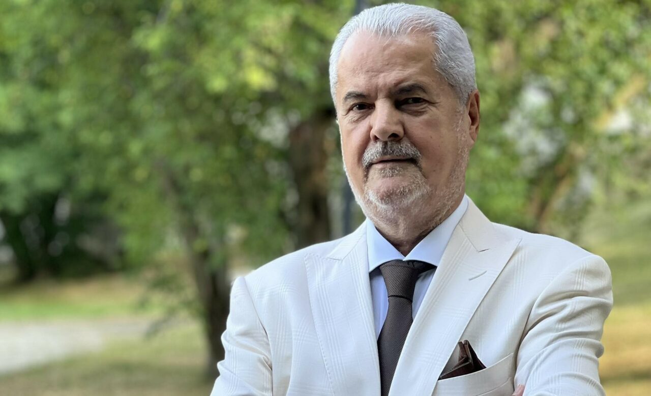 Adrian Năstase confirmă calitățile de lider ale lui MARCEL CIOLACU, în cursa pentru Cotroceni: „Un candidat potrivit, poate să asigure echilibru”