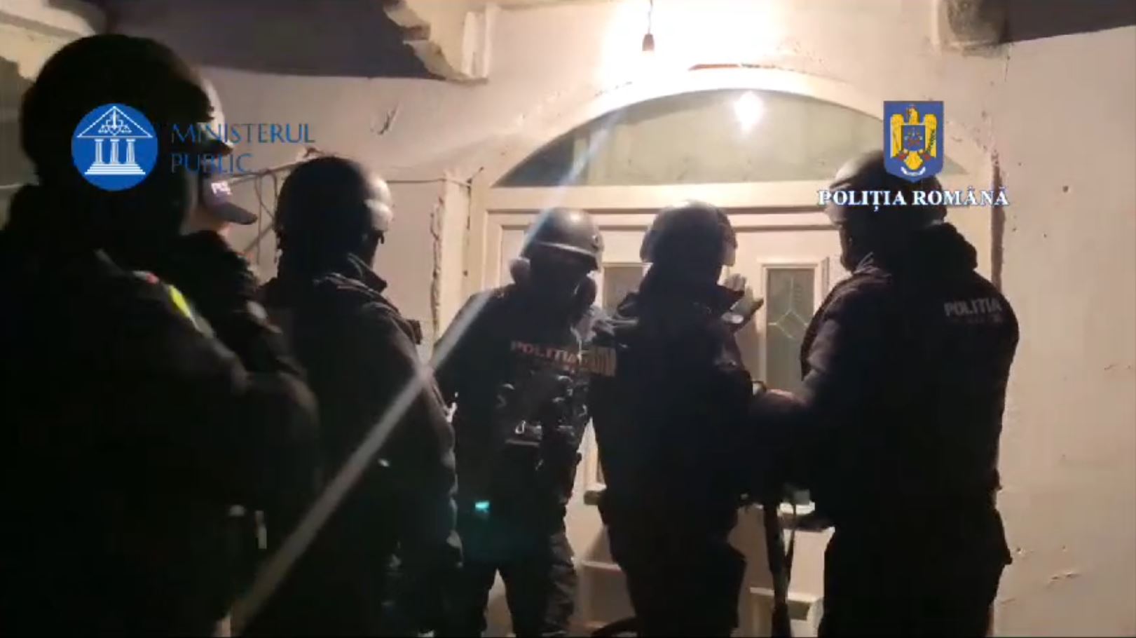 Percheziții masive în Dâmbovița: 70 de suspecți în vizor pentru infracțiuni grave