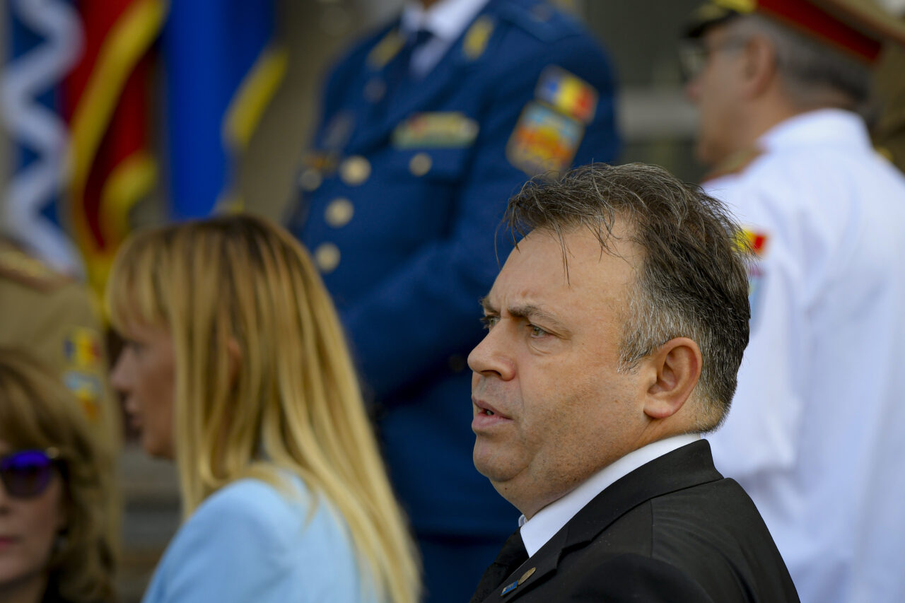 Procurorii DNA cer încuviințarea PERCHEZIȚIILOR informatice și domiciliare în cazul deputatului Nelu Tătaru, suspectat de luare de mită