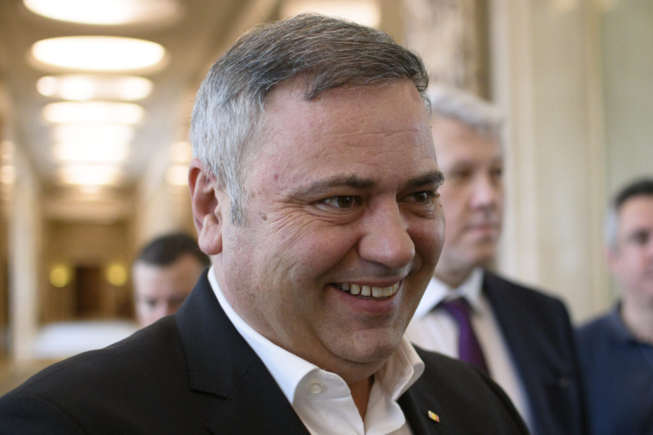 Ministerul Agriculturii SOLICITĂ Comisiei să intervină pentru protejarea fermierilor români în fața importurilor de produse avicole din Ucraina