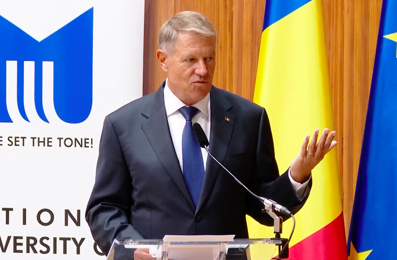 Klaus Iohannis, mesaj de ziua Asistenților Medicali. Președintele, îngrijorat de problemele din sănătate: „Să investim continuu în forța de muncă”