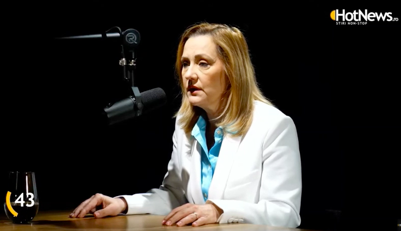 Elena Lasconi, 10 ÎNTREBĂRI în 100 de secunde. ,,L-am votat în turul 2 pe Iohannis, care m-a dezamăgit complet”