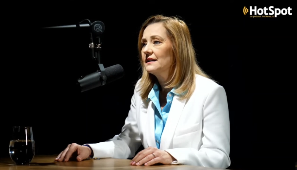 Elena Lasconi: „Dacă mă rog, văd mai limpede. Biserica ar trebui să fie DEPARTE de politic”