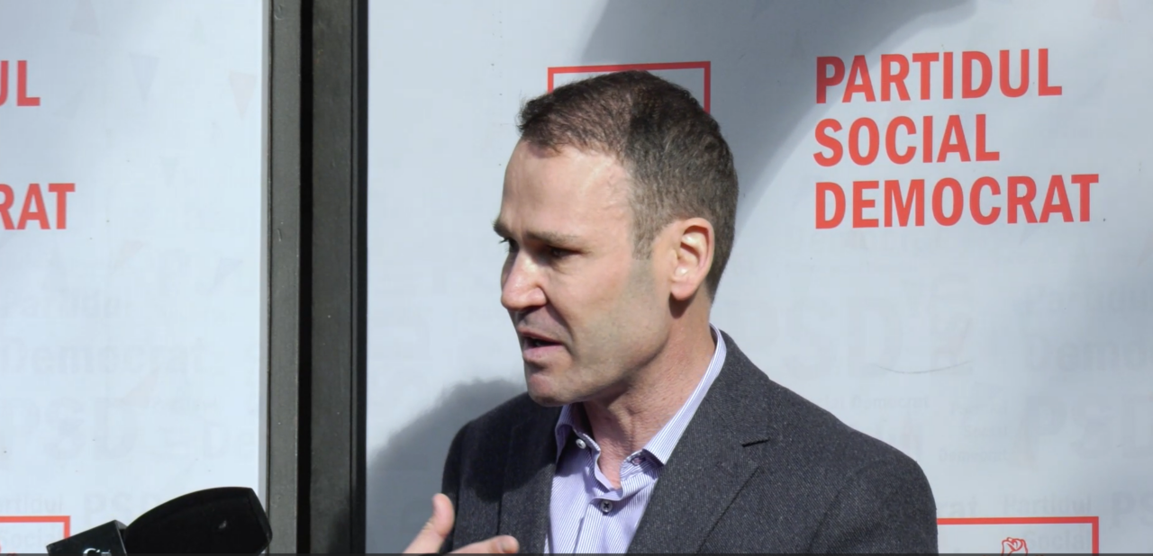 Robert Negoiță, despre PLANȘEUL UNIRII: Poate să se PRĂBUȘEASCĂ fără cutremur oricând