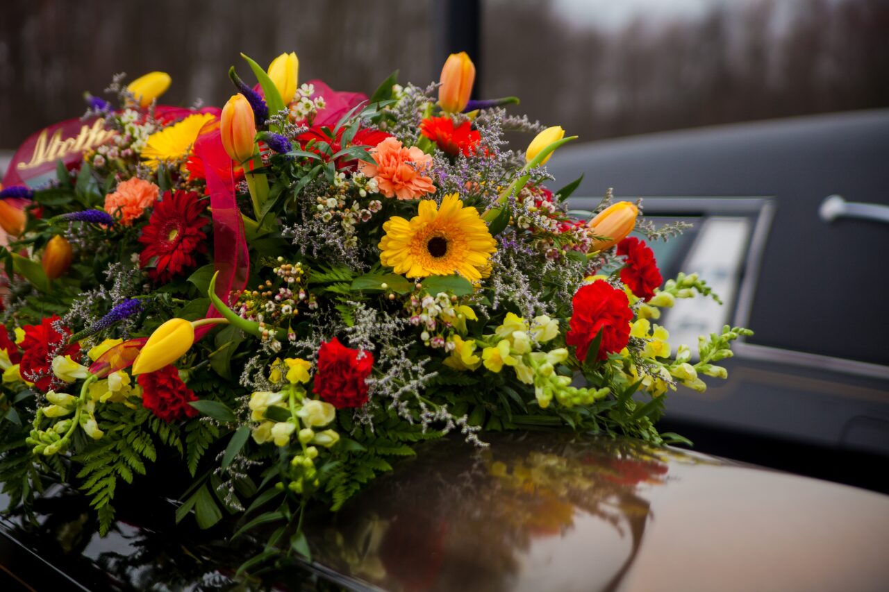 Un tată îndurerat a avut parte de un MIRACOL la înmormântarea fiicei sale. Ce a putut să se întâmple în timpul ceremoniei funerare