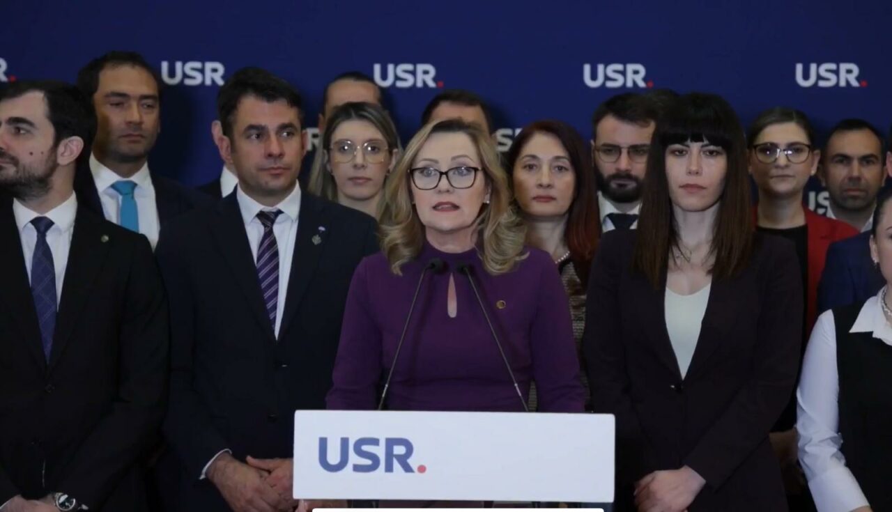 Un nou SCANDAL „mocnește” în USR / Tensiuni între conducerea partidului și Elena Lasconi