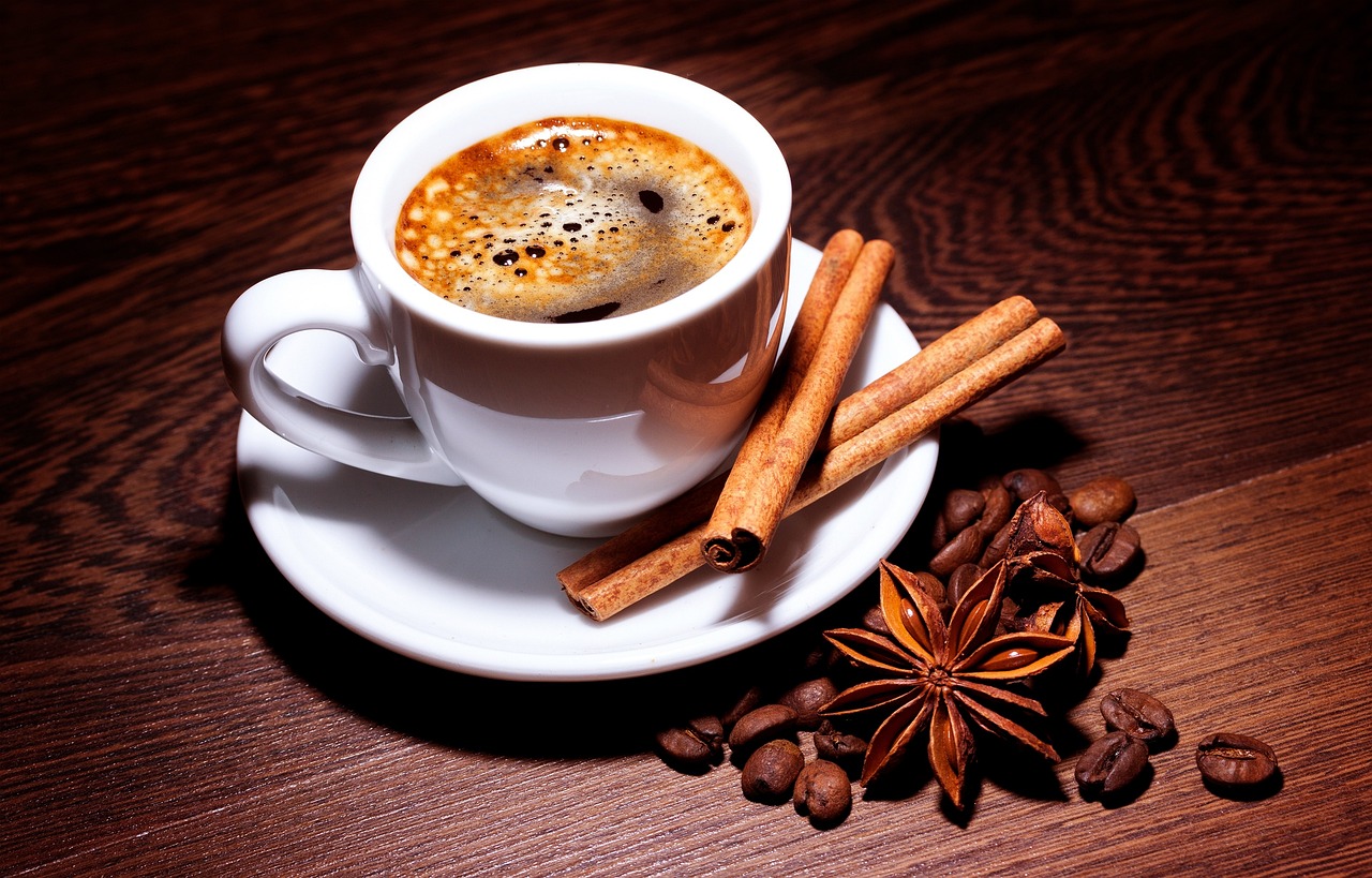 Trucuri simple pentru cea mai sănătoasă CAFEA la ibric. Pregătește-ți cafeaua în stil autentic