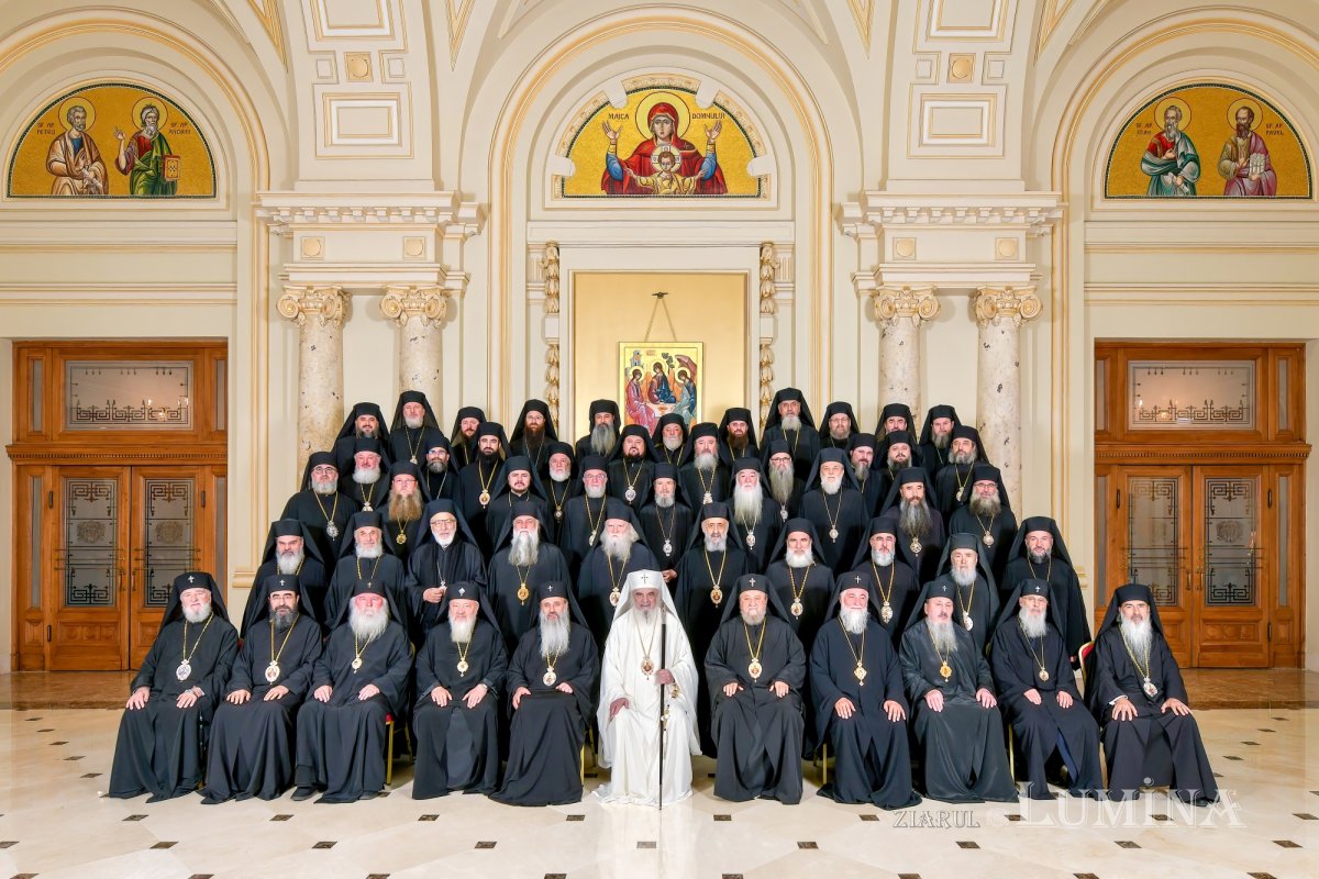 Sfântul SINOD ia act „cu regret” de amânarea „nejustificată, pe termen neprecizat” a recunoașterii Asociației „Biserica Ortodoxă Română din Ucraina”