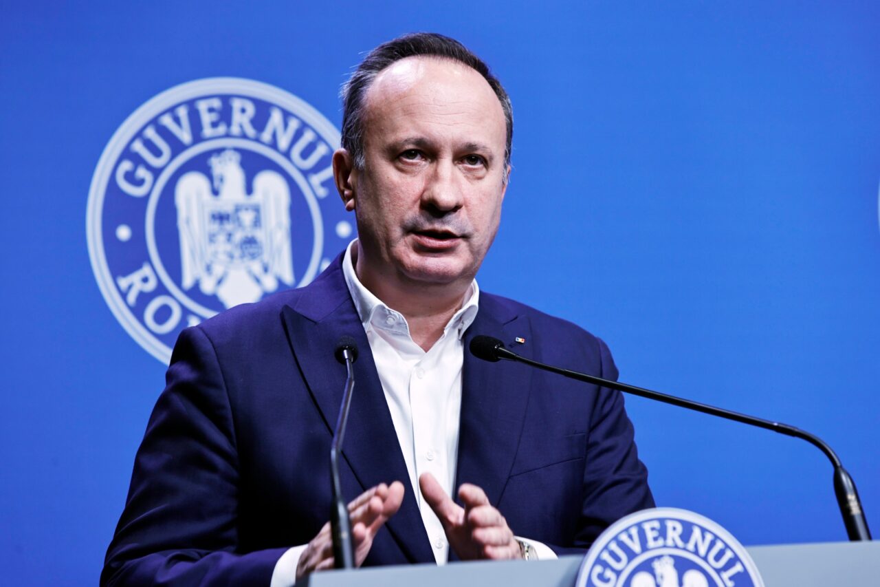 Apelul ministrului Adrian Câciu în contextul politic „AGITAT” / „Alții se concentrează pe calcule electorale”