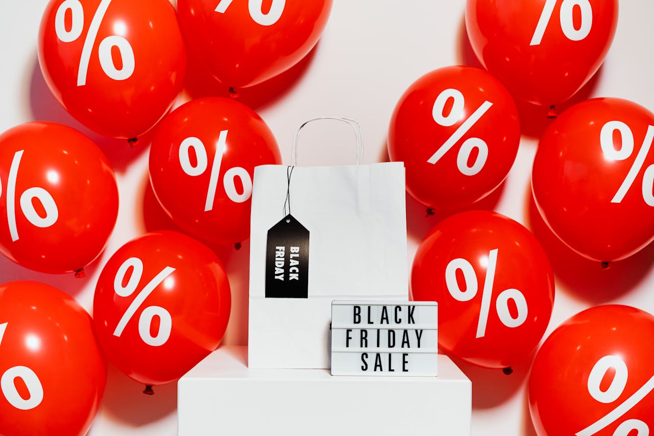 Cum beneficiezi de cele mai bune OFERTE de Black Friday. Cele mai bune strategii de cumpărături