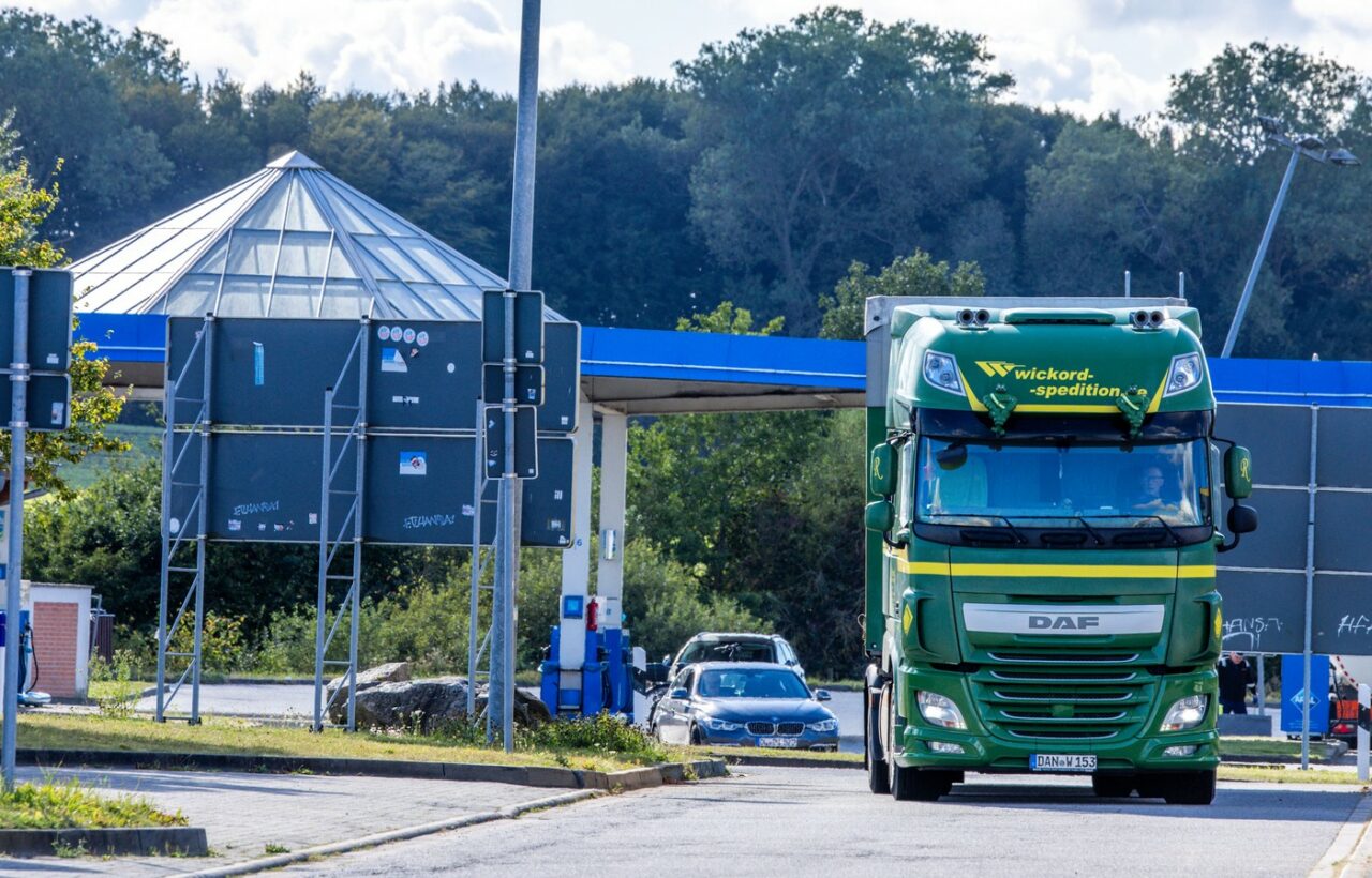 HAOS la Vama Nădlac: Toate toaletele publice închise pe 300 km de autostradă