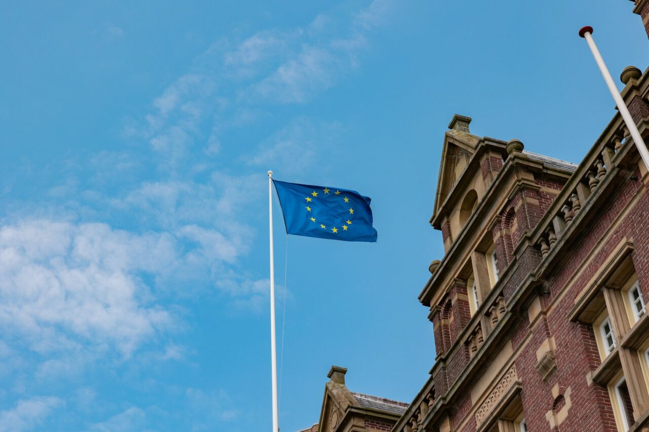 Uniunea Europeană ia în considerare modalități de a ocoli veto-ul Ungariei în problema finanțării Ucrainei