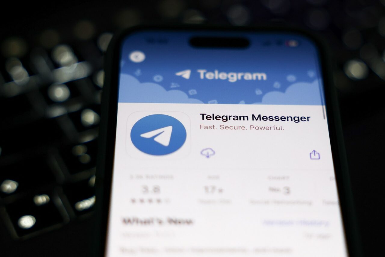 Aplicația TELEGRAM, „dark-web-ul” care găzduiește „piețe subterane” pentru infractori: „Transferăm 3.000.000 USDT furați din străinătate pe zi”