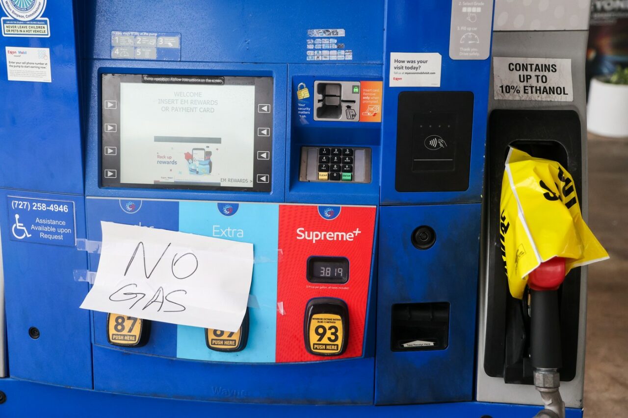 Florida se pregătește pentru uraganul Milton. Benzinăriile nu mai au carburanți și un milion de oameni au primit ordin de evacuare