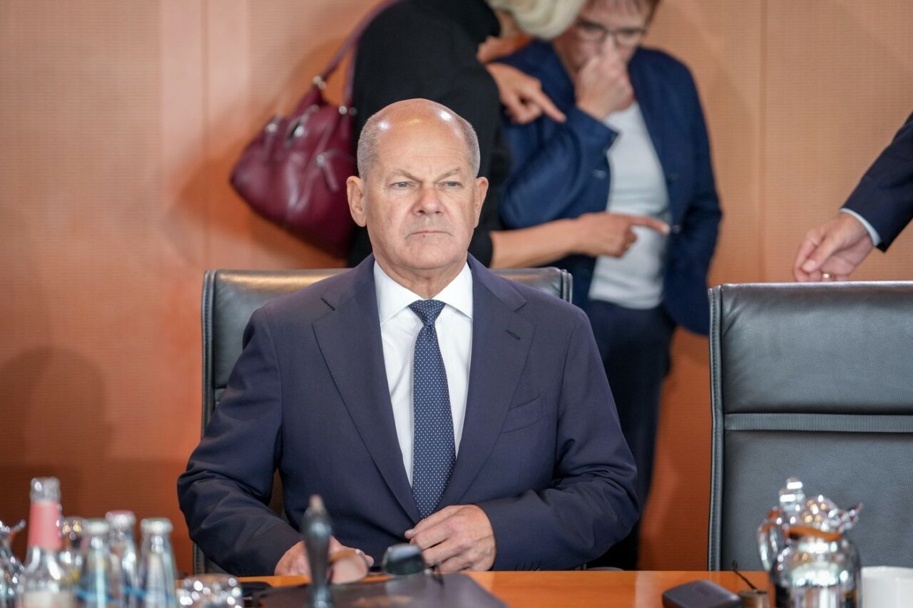 GERMANIA abandonează planurile de înăsprire a politicii privind imigraţia