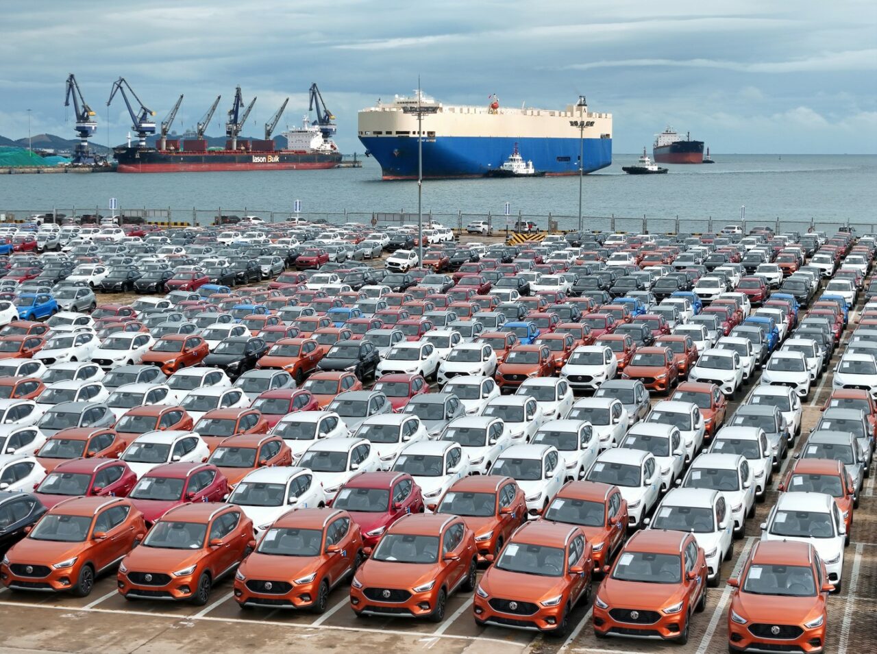 Exporturile CHINEI au încetinit, afectând eforturile de relansare economică ale Administrației Xi Jinping