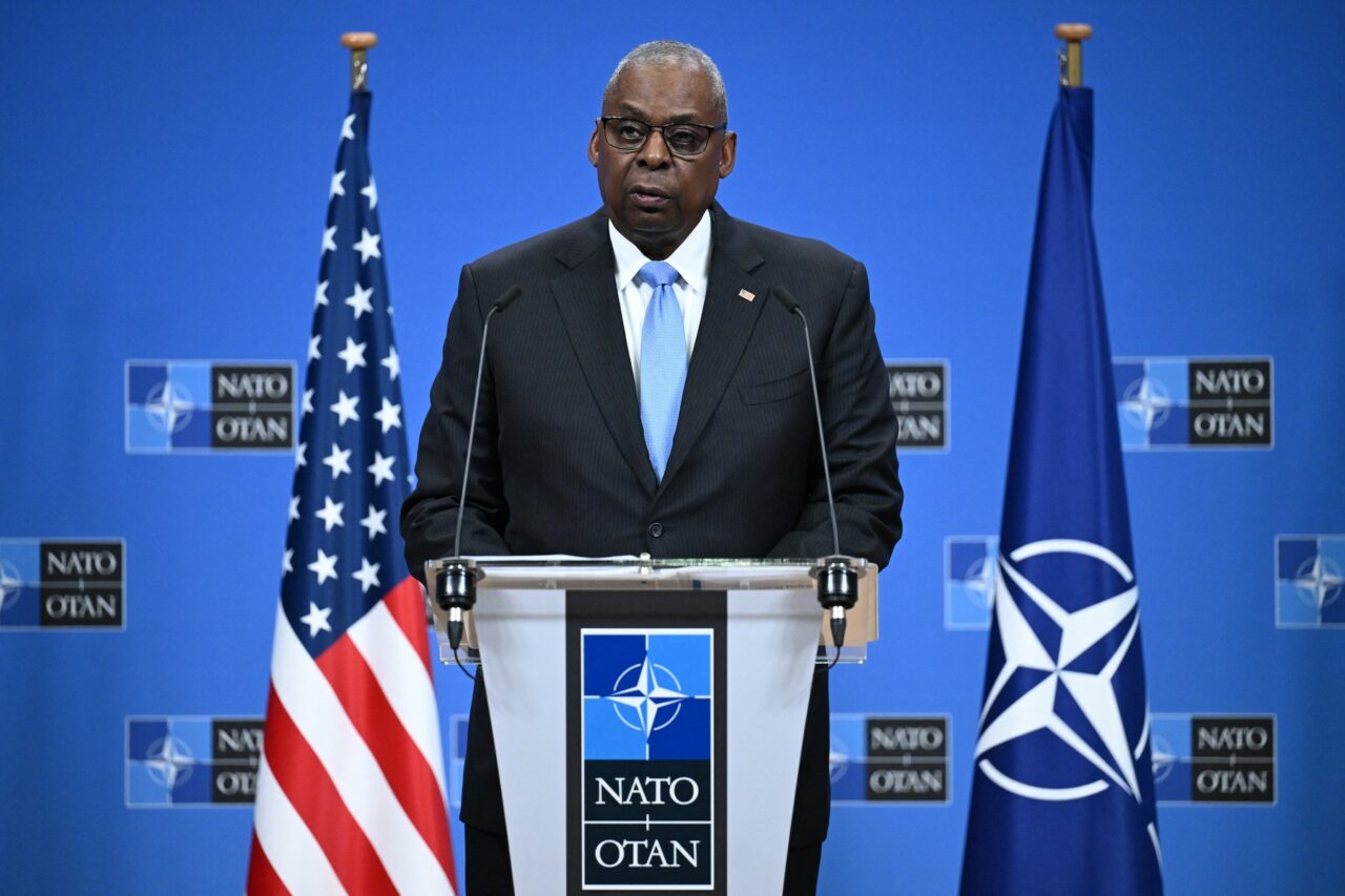 Secretarul american al Apărării, Lloyd Austin, a sosit într-o vizită neanunțată în Ucraina