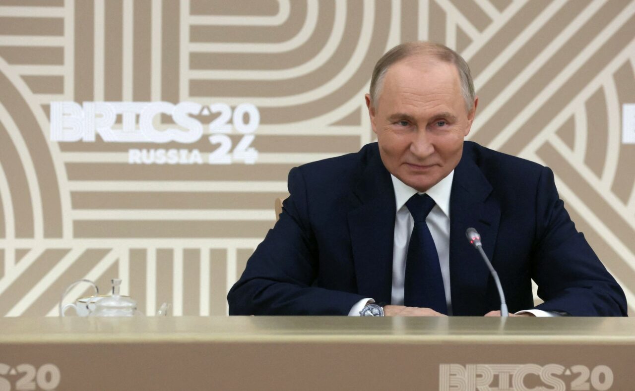 Vladimir Putin nu va merge la summitul G-20 din Brazilia: „Prezența mea ar fi singurul subiect de conversație”