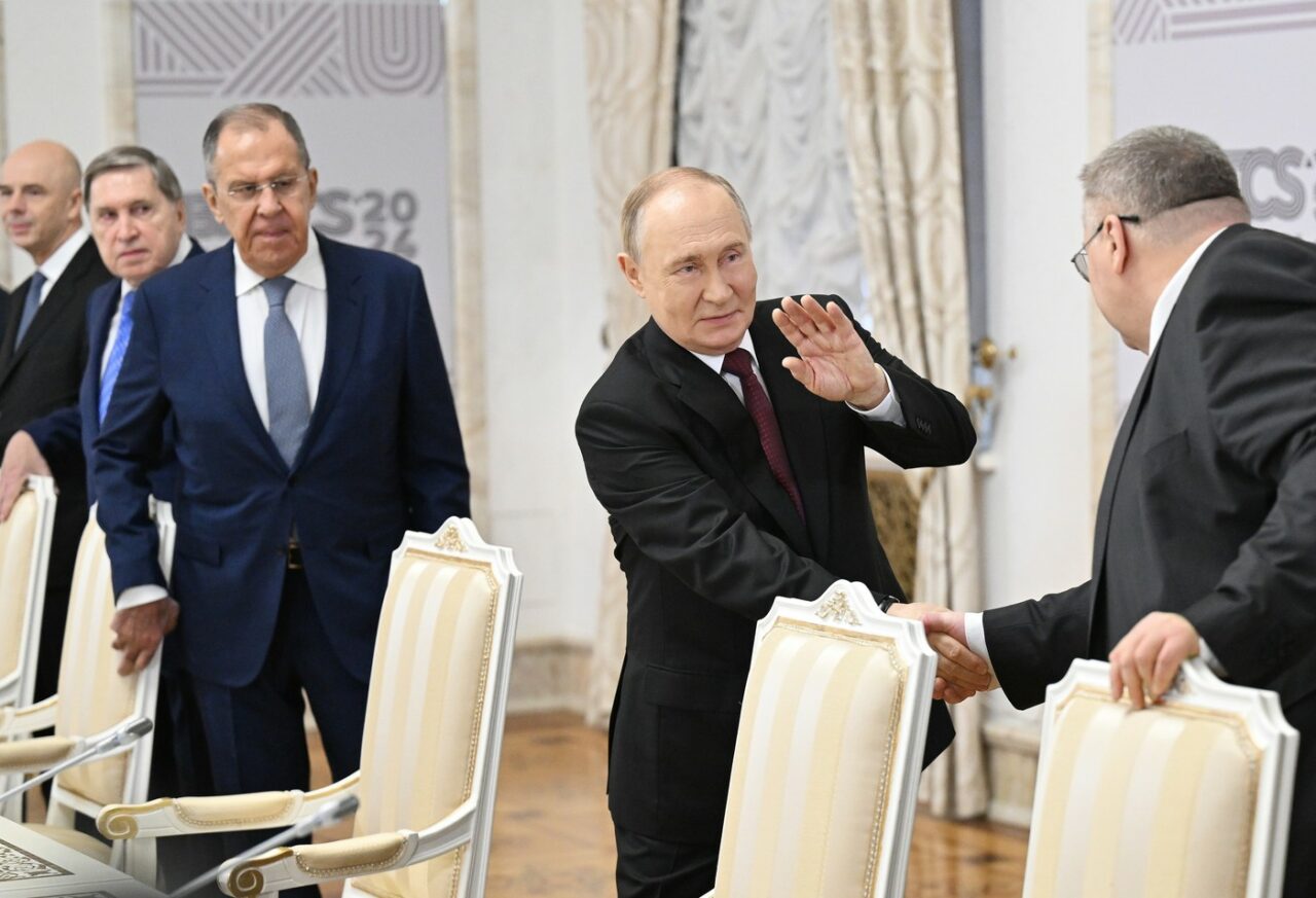 PUTIN contestă, la summitul BRICS, ordinea economică occidentală /Președintele Rusiei vrea un sistem financiar alternativ