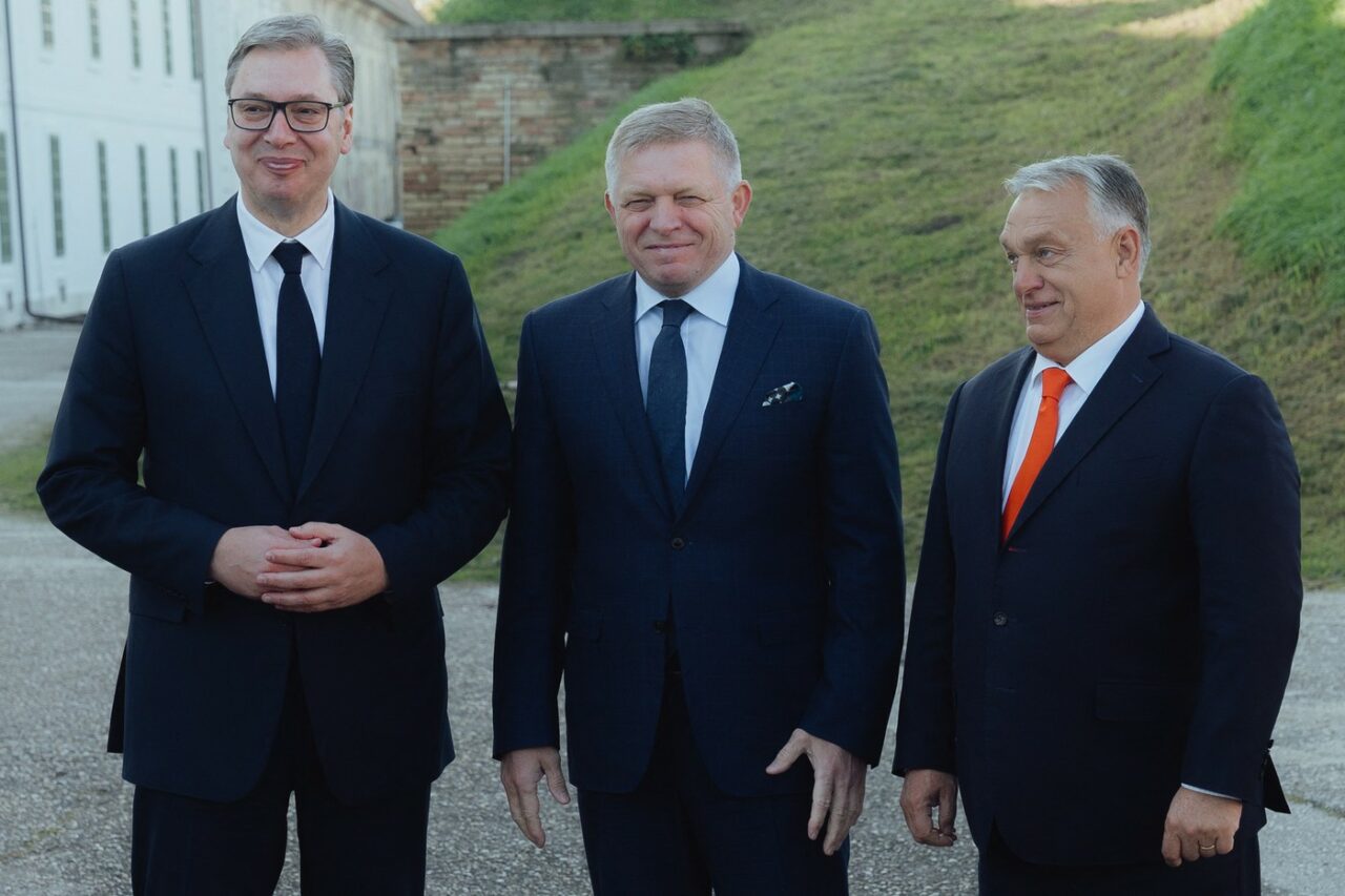 Ungaria, Slovacia și Serbia fac un PACT pentru a combate imigrația ilegală. Liderii celor trei țări au promis că vor stopa acest fenomen recurent