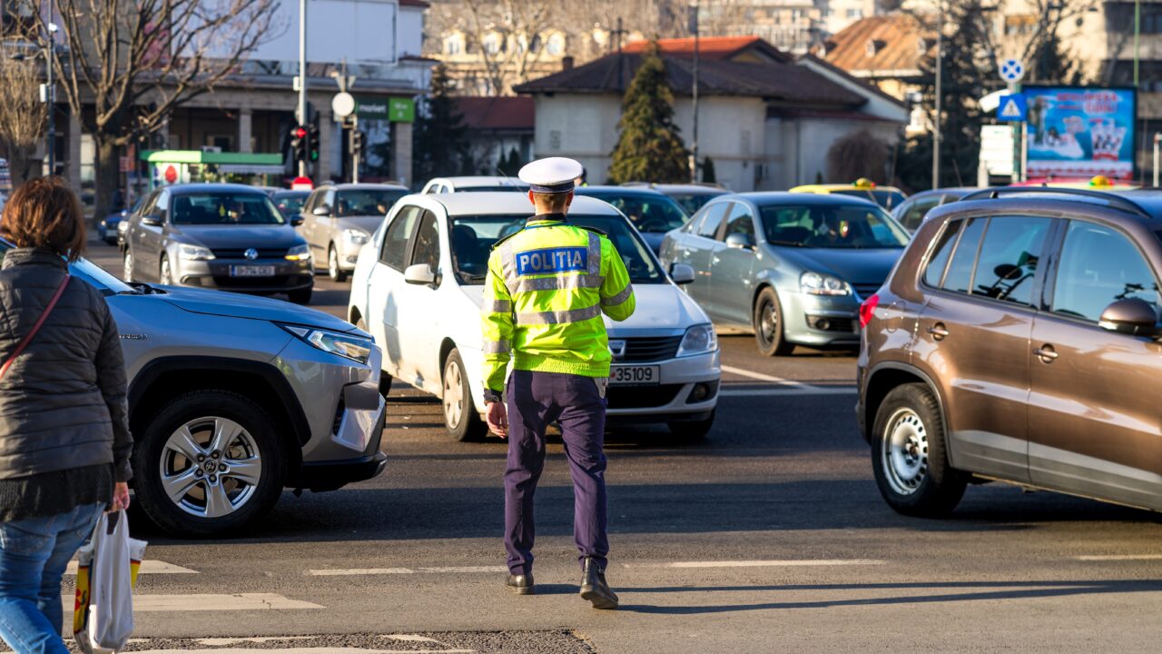 Ce pățesc șoferii care conduc agresiv în trafic, sunt filmați și ajung în aplicația MAI