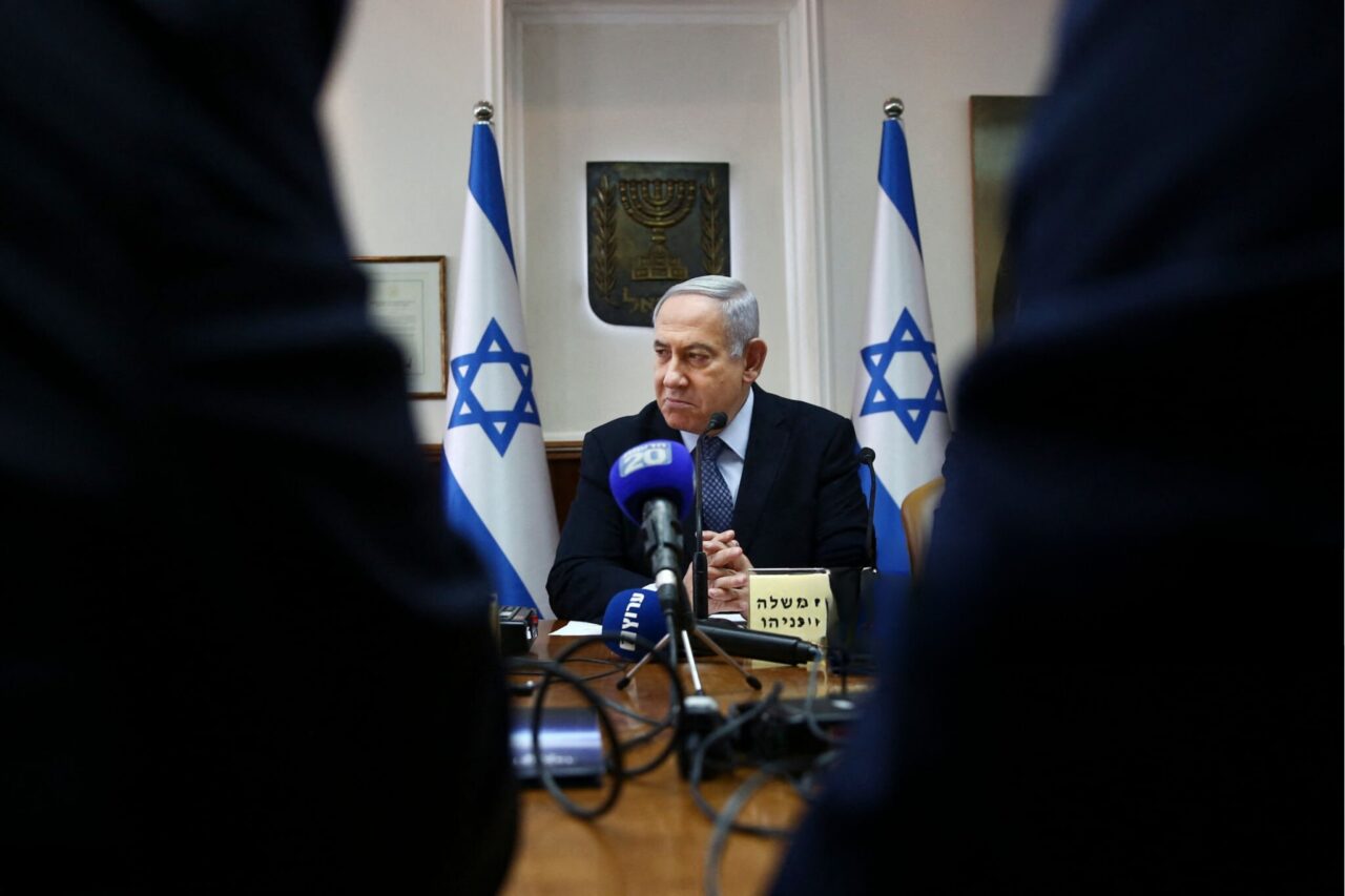 Netanyahu părăsește SPITALUL împotriva recomandării medicilor pentru a vota în Parlament