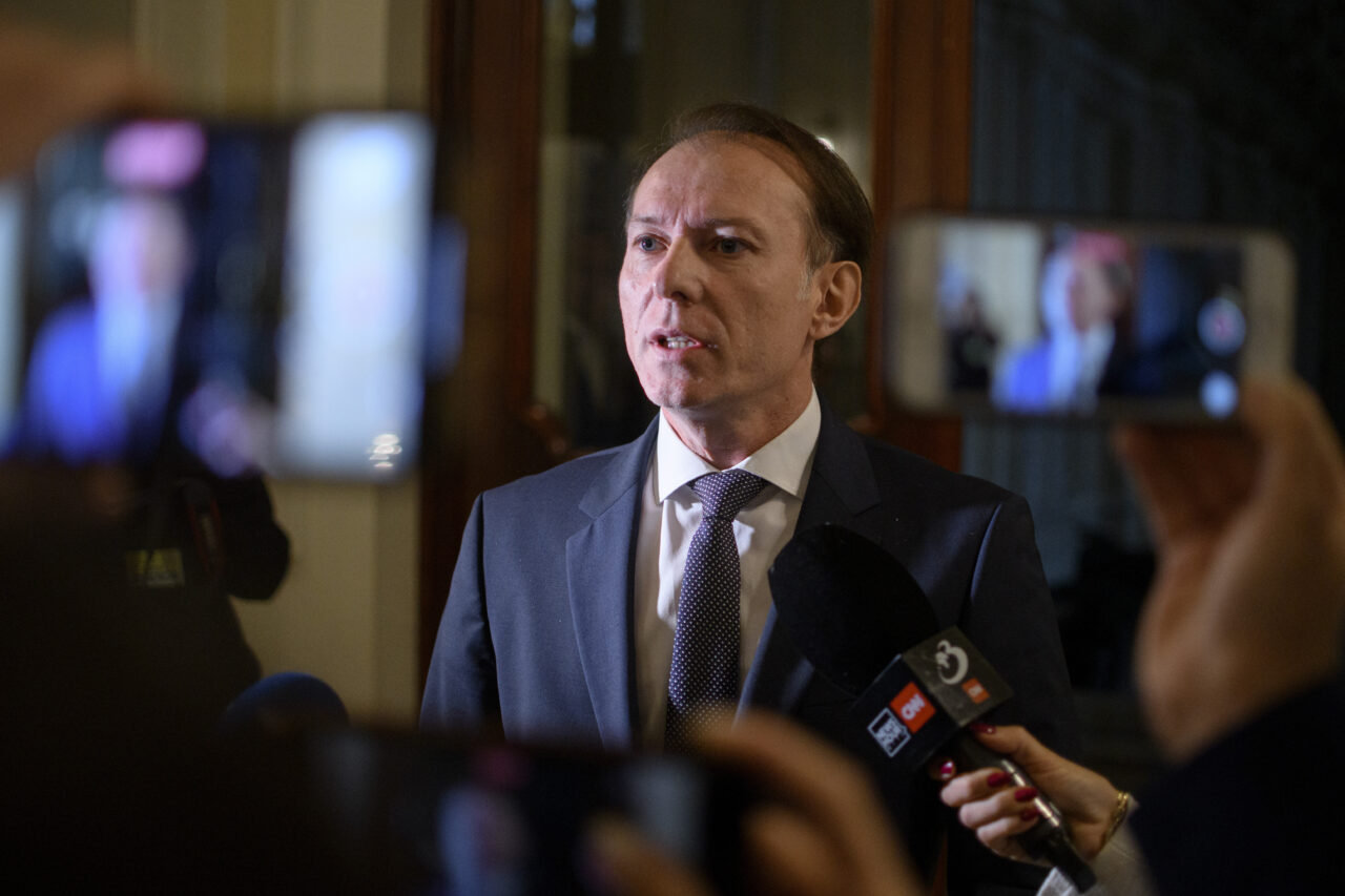 Florin Cîțu: Alianța PSD-PNL, motivată de teama suspendării lui Iohannis, NU de amenințarea războiului din Ucraina