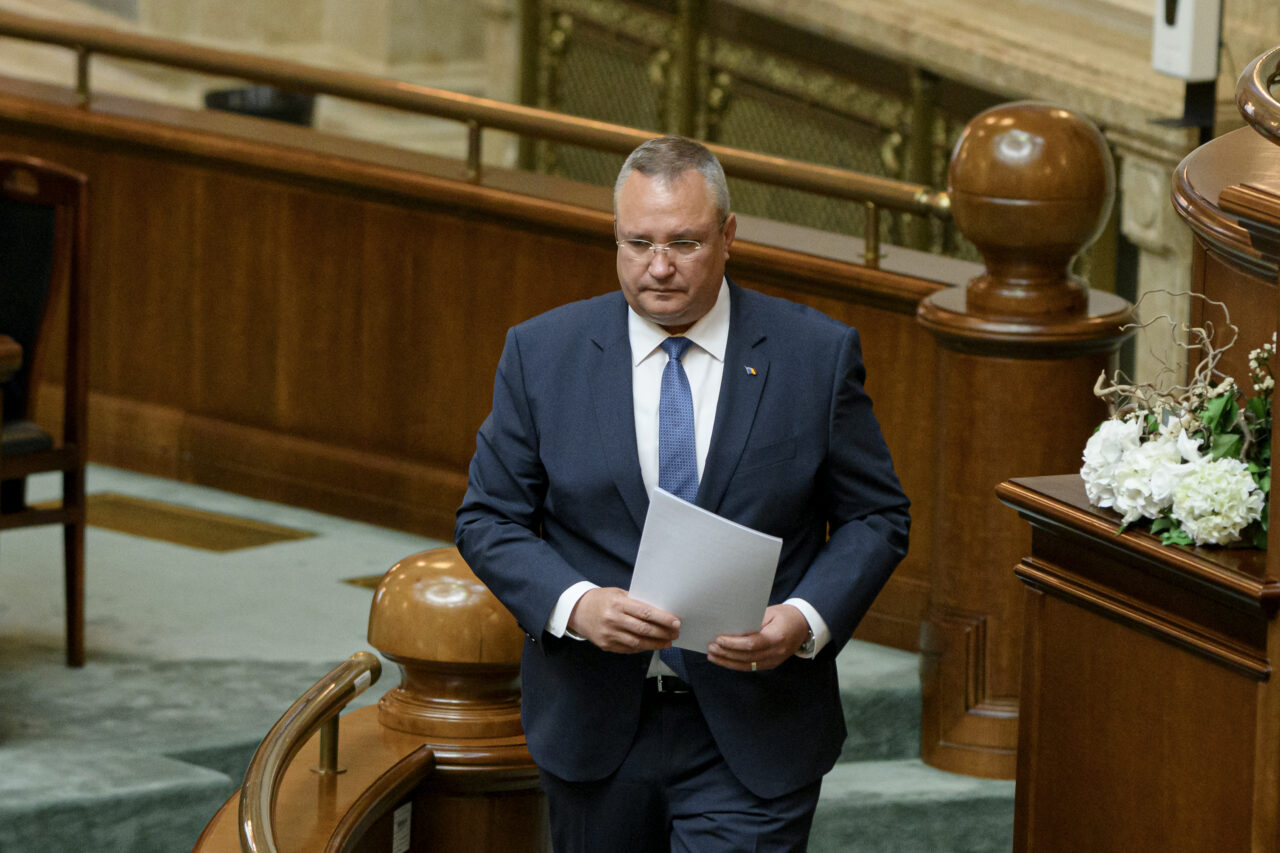 Senat: Încep dezbaterile asupra indexării PENSIILOR MILITARE, după ce proiectul a fost adoptat de Camera Deputaților