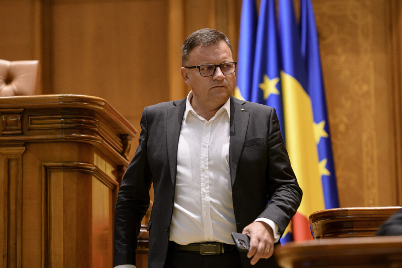 Avertismentul unui fost ministru al Muncii pentru PENSIONARI: „Au mai înghețat pensiile și în 2021”
