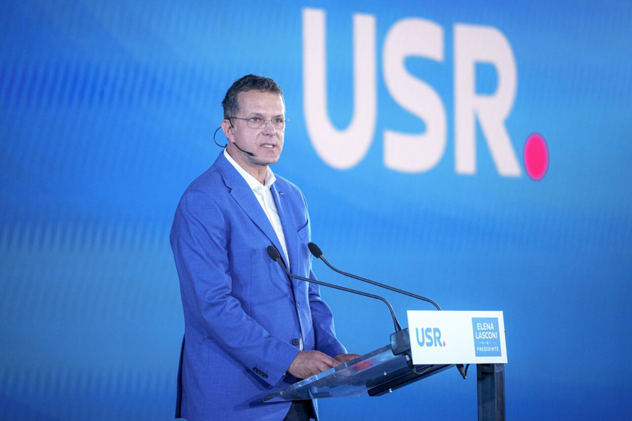 USR susține că decizia BEC care îi interzice să îl susțină public pe Nicușor Dan la prezidențiale este „un ABUZ grav”. „O vom contesta în instanță”