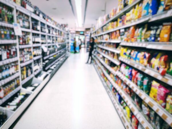 ANSVSA a aplicat peste 300 de amenzi în valoare totală de aproape 5,5 milioane de lei. 12 tone de alimente au fost retrase
