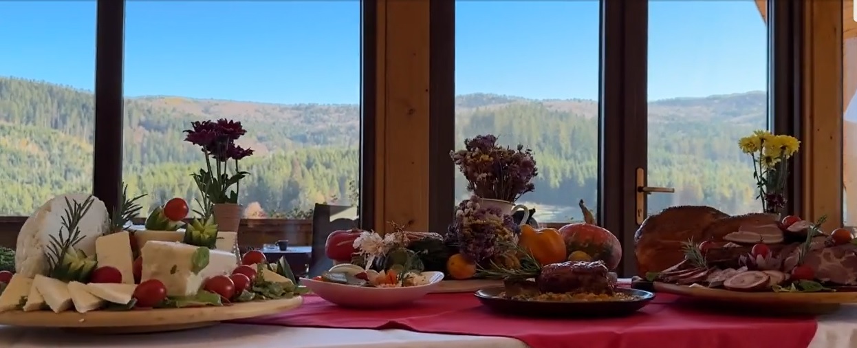 Cât costă un SEJUR all inclusive în Bucovina, în minivacanța de 1 decembrie. Proprietarii pensiunilor vin cu o ofertă inedită, în acest sezon